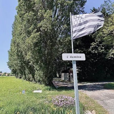 Domaine De L'aumône 3*