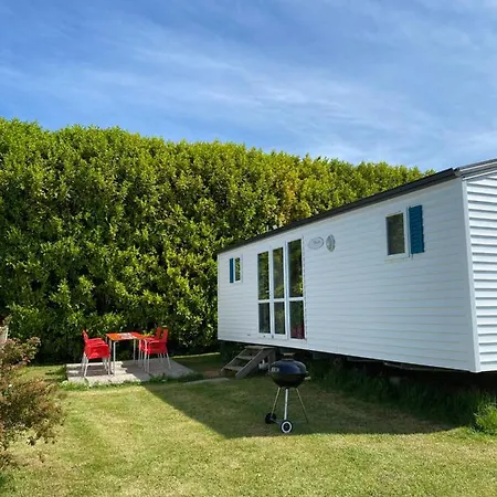 Domaine De L'aumône Camping